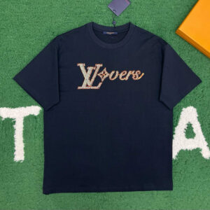 루이비통 【잔디집】 LV 러버스 엠벨리시드 숏 반팔 티셔츠（레어）