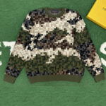 루이비통 [잔디집] 다미에 다모플라주 코튼 자카드 풀오버 니트