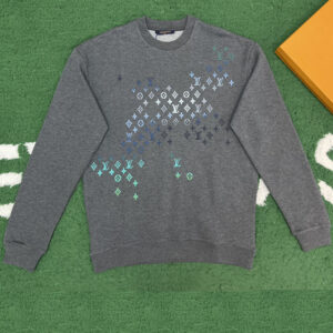 루이비통 【잔디집】 그라디언트 모노그램 스웨트셔츠（레어）