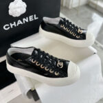 샤넬 [Happy] CC로고 플랫폼 스니커즈 블랙 금장 팬던트 (터보)