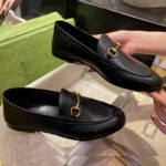 구찌 [Hello] 브릭스톤 로퍼 홀스빗 (터보)