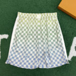 루이비통 【잔디집】 다미에 그라데이션 실크 프린트 숏 팬츠（레어）