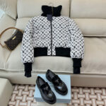 루이비통 모노그램 밍크 보머 자켓