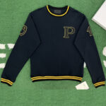 프라다 【잔디집】 맨투맨 로고 패치 （레어）