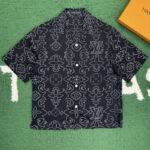 루이비통 【잔디집】 LV 아라베스크 프린티드 숏 슬리브드 셔츠 실크 (레어)