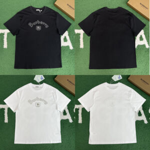 버버리 【잔디집】 EKD 고딕 로고 코튼 반팔 티셔츠（레어）