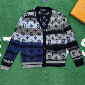 루이비통 【잔디집】 모노그램 모헤어 가디건（레어）