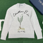 디올 [잔디집] 스웨터 은방울꽃