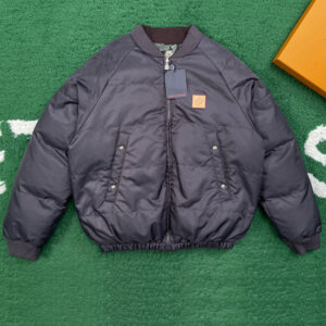 루이비통 【잔디집】 리버서블 푸퍼 자켓（레어）