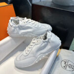 에르메스 【Hello】 IN 스니커즈 화이트（터보）