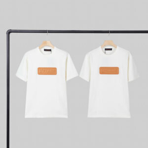 루이비통 【YD공장】 VVN 크루넥 반팔 티셔츠 패치 숏 슬리브드 코튼