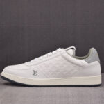 루이비통 [ZG공장] 리볼리 스니커즈 화이트