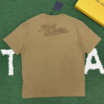 루이비통 【잔디집] 엠브로이더드 시그니처 코튼 반팔 티셔츠