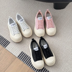 샤넬 cc 플랫폼 스니커즈