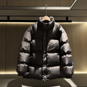 크롬하츠 올리브 푸퍼 패딩 크로스 모노그램