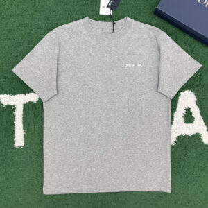 디올 [잔디집] Tag 크루넥 반팔 캐주얼 티셔츠