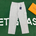 루이비통 【잔디집】 울 카고 팬츠（레어）