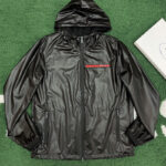 프라다 [잔디집] 라이트 후드집업 자켓 나일론