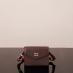 미우미우 (팬더) 소가죽 숄더백 레드 5MT024