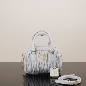 미우미우 (팬더) 아르카디에 메탈라세 핸드백 진주 그레이 5BB123