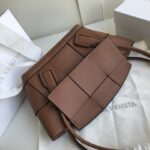 보테가 (징) 아르코 33 핸드백 모던 디자인 브라운 575941