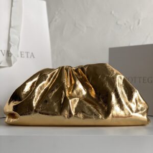 보테가 (징) 더 파우치 클러치 골드 576227