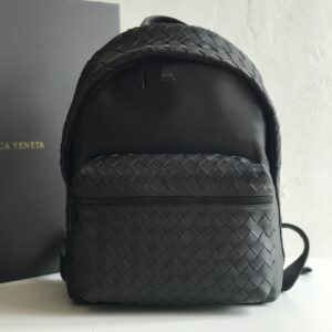 보테가 베네타 (징) 편직 소가죽 백팩 블랙 70078