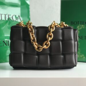 보테가 (징) 체인 카세트 초콜릿 브라운 나파 양가죽 백 631421