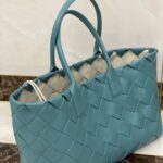 보테가 (징) 인트레치아토 나파 소가죽 토트백 블루 630817