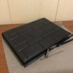 보테가 (징) 압纹 클러치백 블랙 572855