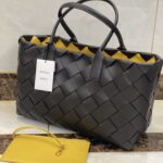 보테가 (징) 인트레치아토 토트백 블랙 630817