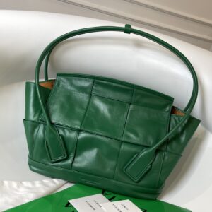 보테가 (징) 오일 왁스 가죽 손잡이 백 그린 618463