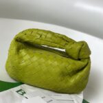 보테가 베네타 (징) 미니 조디 호보백 라임 609409