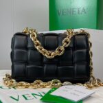 보테가 (징) 체인 카세트 초콜릿 브라운 나파 양가죽 백 631421