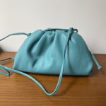 보테가 (징) 드로우스트링 백 블루 576227