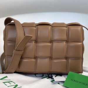 보테가 (징) 카세트 백 핑크 70094