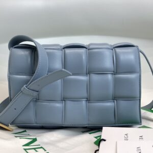 보테가 (징) 카세트 백 하늘색 70094