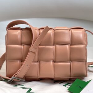 보테가 (징) 카세트 백 라이트 핑크 70094