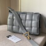 보테가 (징) 카세트 백 그레이 70094