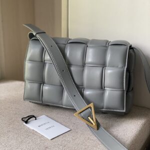 보테가 (징) 카세트 백 그레이 70094