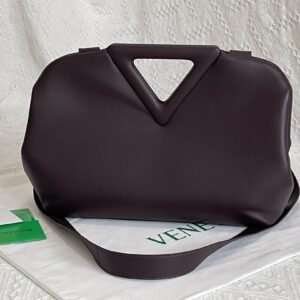 보테가 (징) 트라이앵글 핸드백 마카롱 브라운 652446