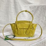 보테가 (징) 미니 아르코 오일 왁스 소가죽 백 노란색66873