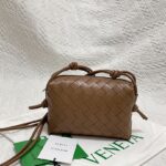 보테가 (징) 미니 원형 가방 아이보리 양가죽666683