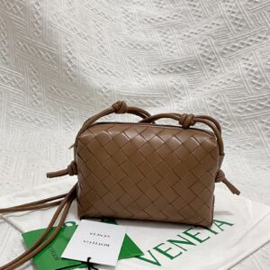 보테가 (징) 미니 원형 가방 아이보리 양가죽666683