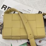 보테가 (징) 클러치백 미니 라이트 옐로우 578004