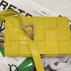 보테가 (징) 체인 크로스백 옐로우 667298