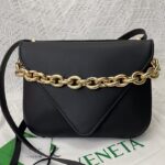 보테가 (징) 더 마운트 대형 신형 블랙 체인 가죽 신봉백 667398