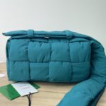 보테가 (징) 카세트 나일론 토푸백 그린 628951