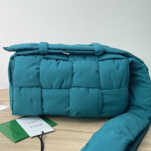 보테가 (징) 카세트 나일론 토푸백 그린 628951