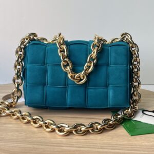 보테가 (징) 퀼팅 체인 숄더백 블루 631421